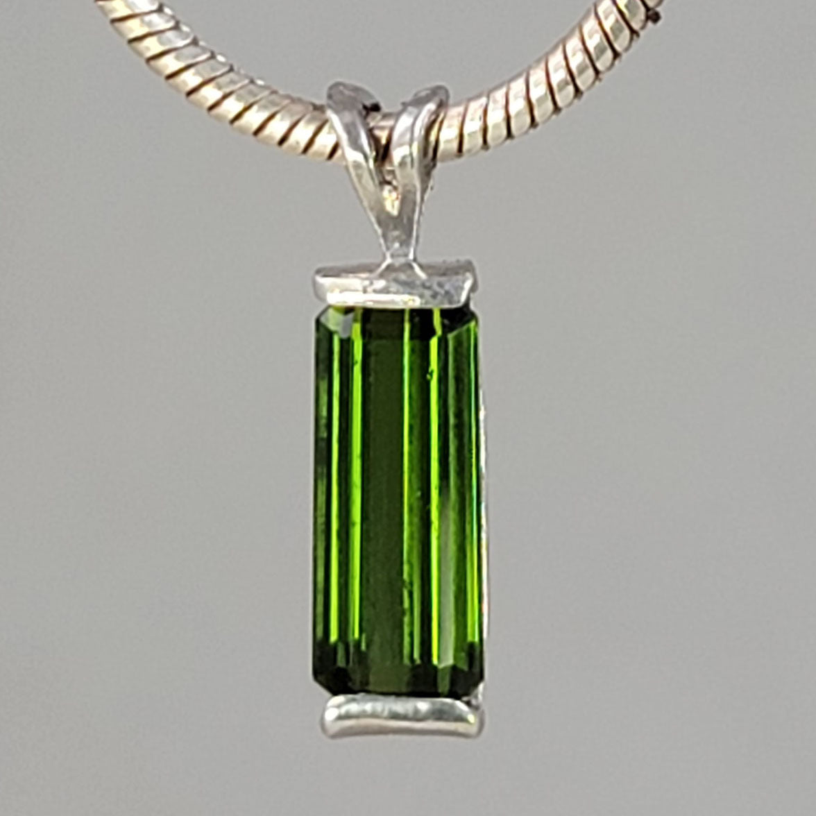 Green Tourmaline 3.05 ct Faceted Emerald Sterling Silver Pendant