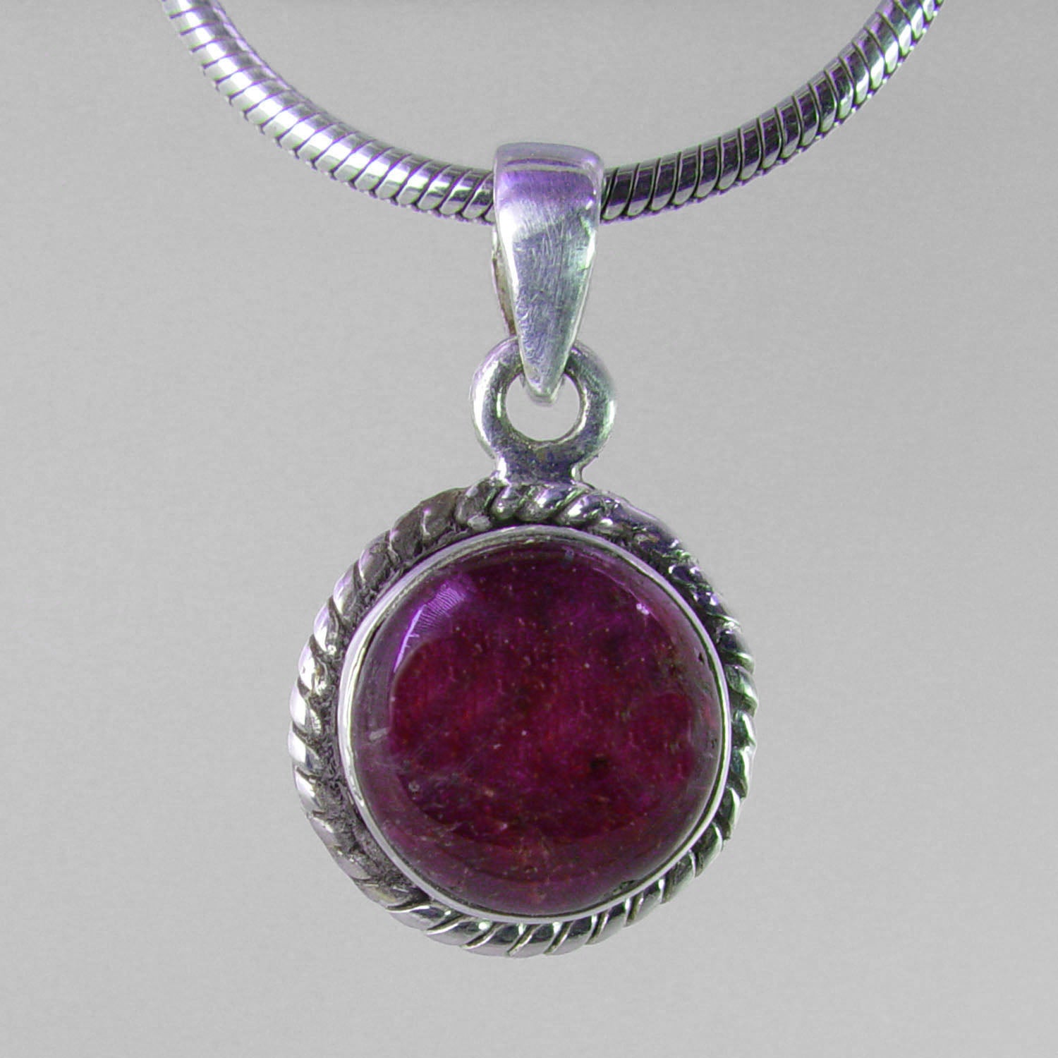 Star Ruby 8.5 ct Round Sterling Silver Pendant