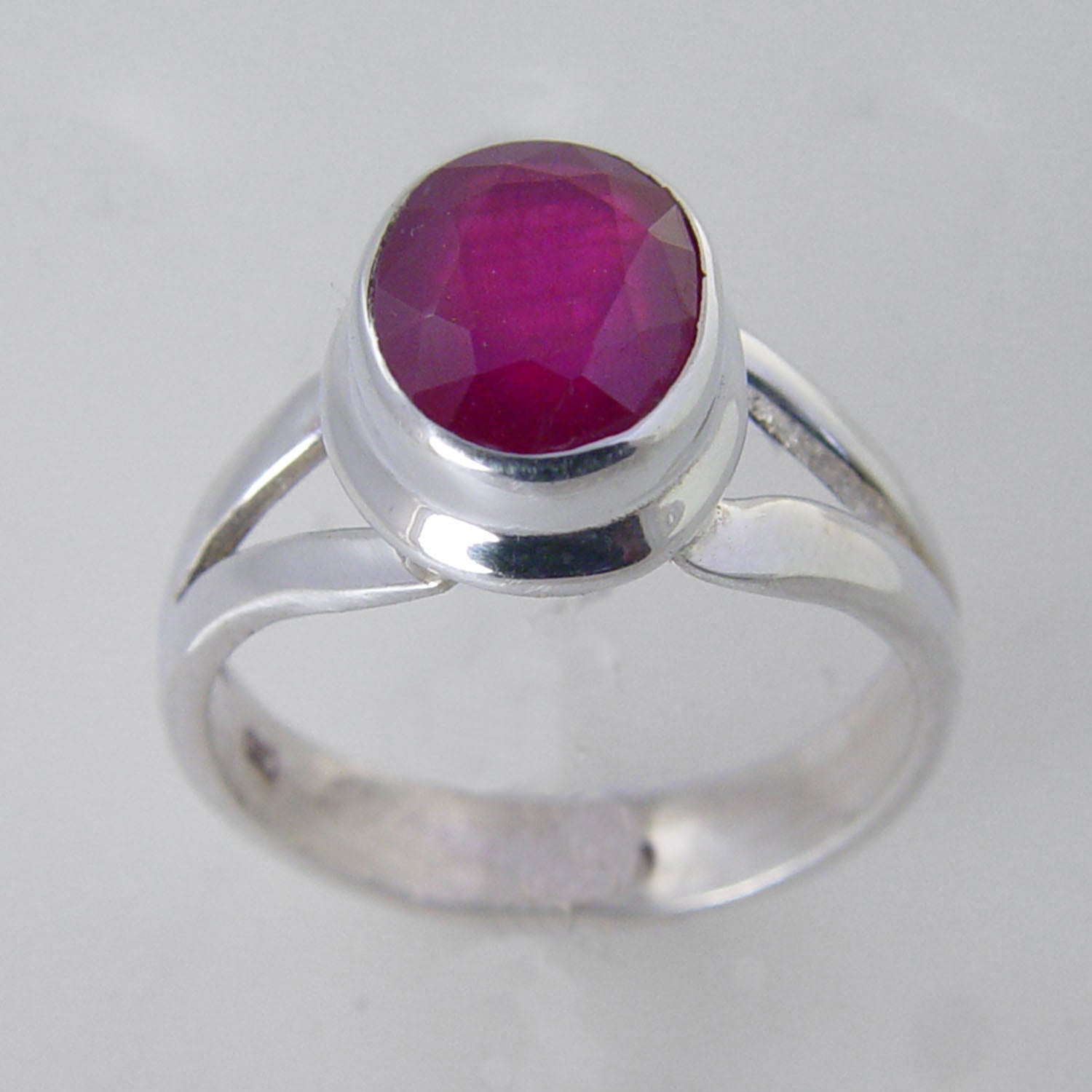 Ruby 2.6 ct Faceted Oval Sterling Silver Ring, Size 6