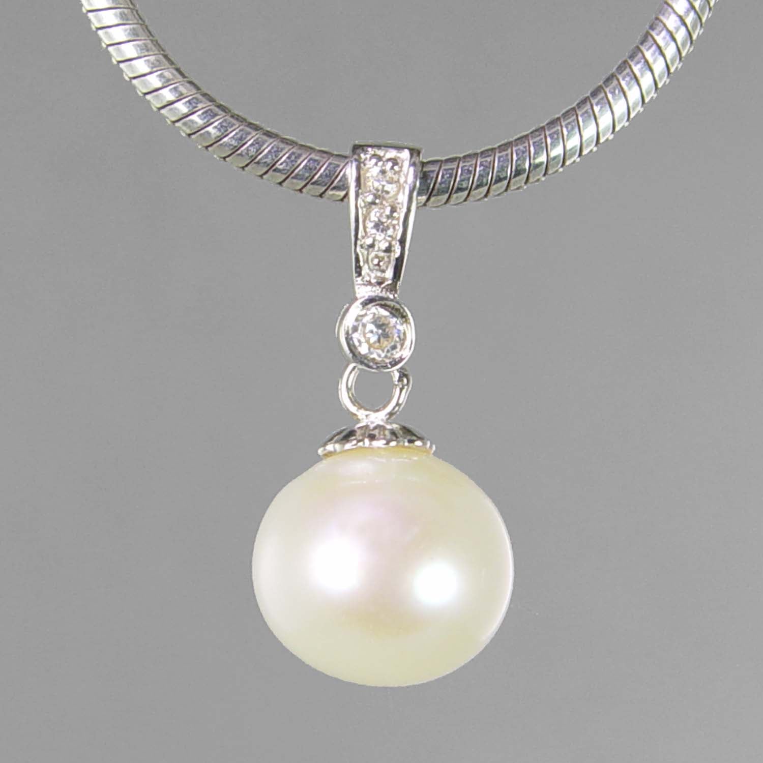 Pearl 8 ct 10 mm Round Freshwater Pearl With Sterling Silver Bail Pendant
