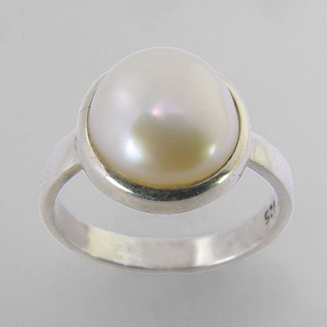 Pearl 4.5 ct Freshwater Pearl Bezel Set Sterling Silver Ring, Size 6.5