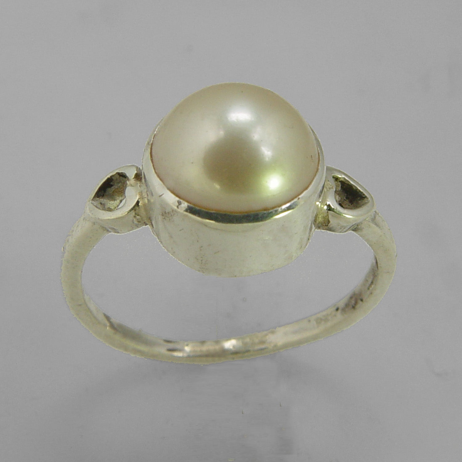 Pearl 5.2 ct Freshwater Pearl Heart Shank Set Sterling Silver Ring, Size 7