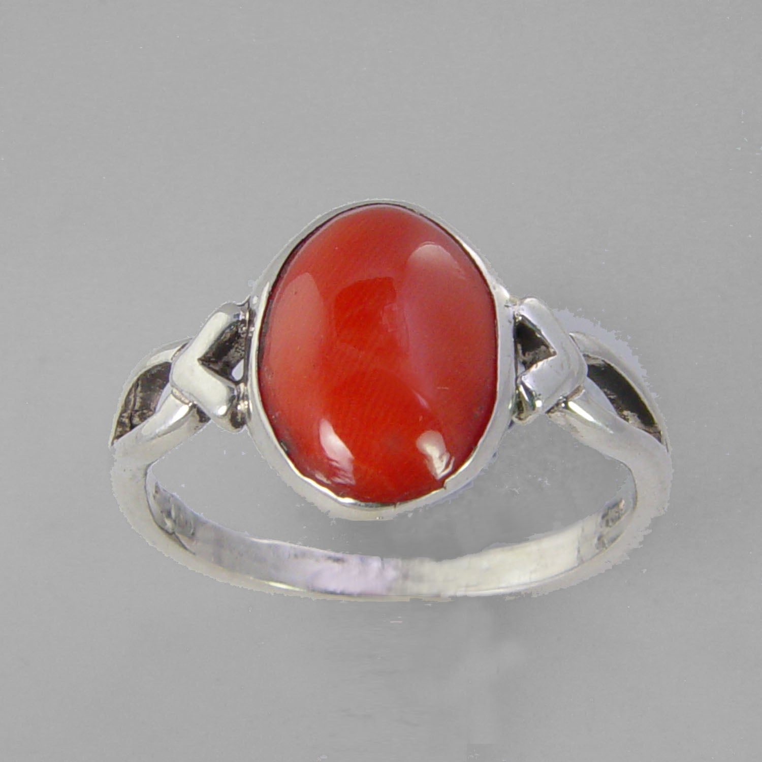 Red Coral 3.0 ct Cab Bezel Set V Shank Sterling Silver Ring, Size 9