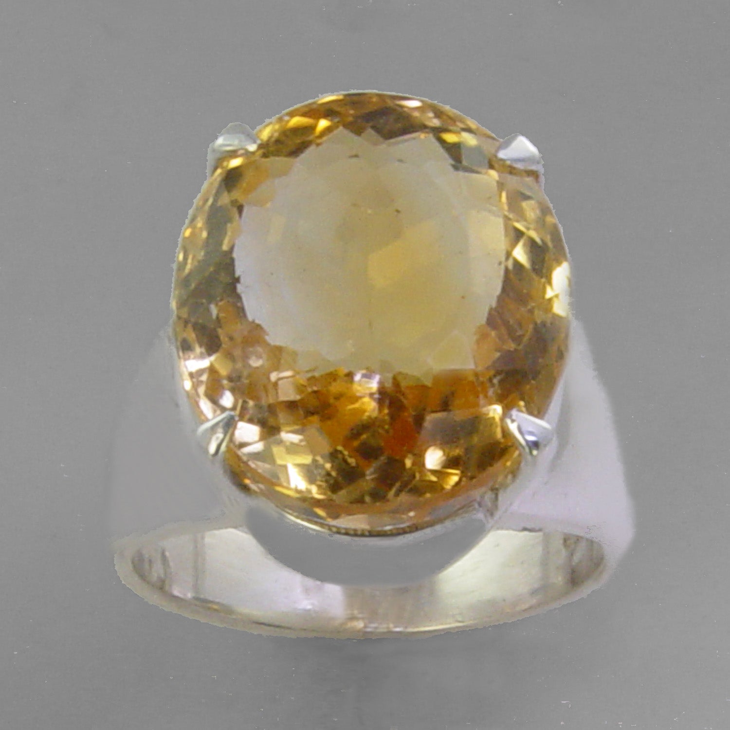 Citrine 15.8 ct Oval  Prong Set Sterling Silver Ring, Size 8.5