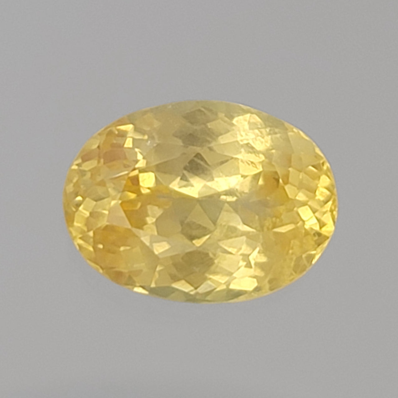 Yellow Sapphire 3.70 ct