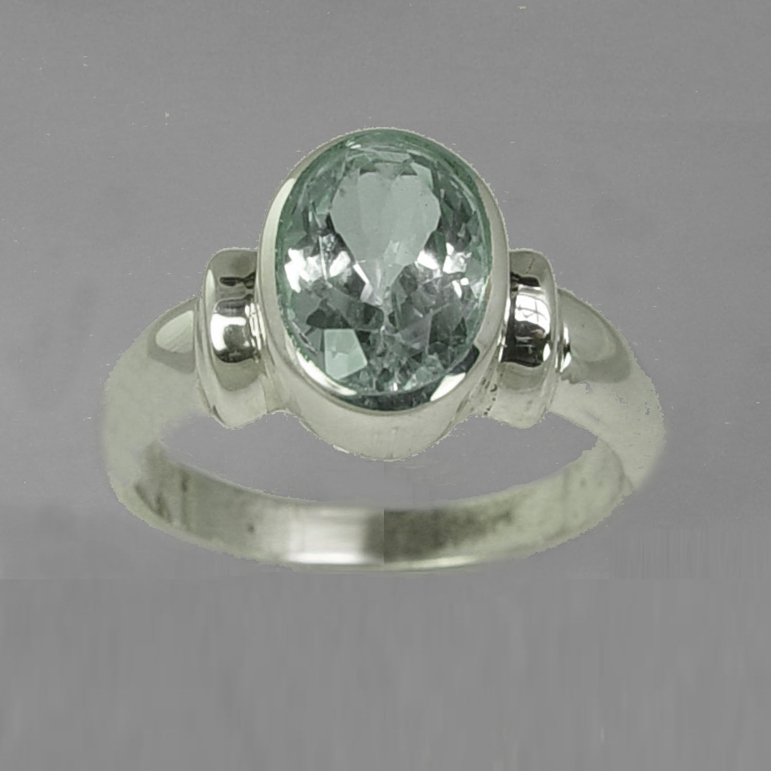 Aquamarine 3 ct Oval Bezel Set Sterling Silver Shoulder Shank Ring, Size 7