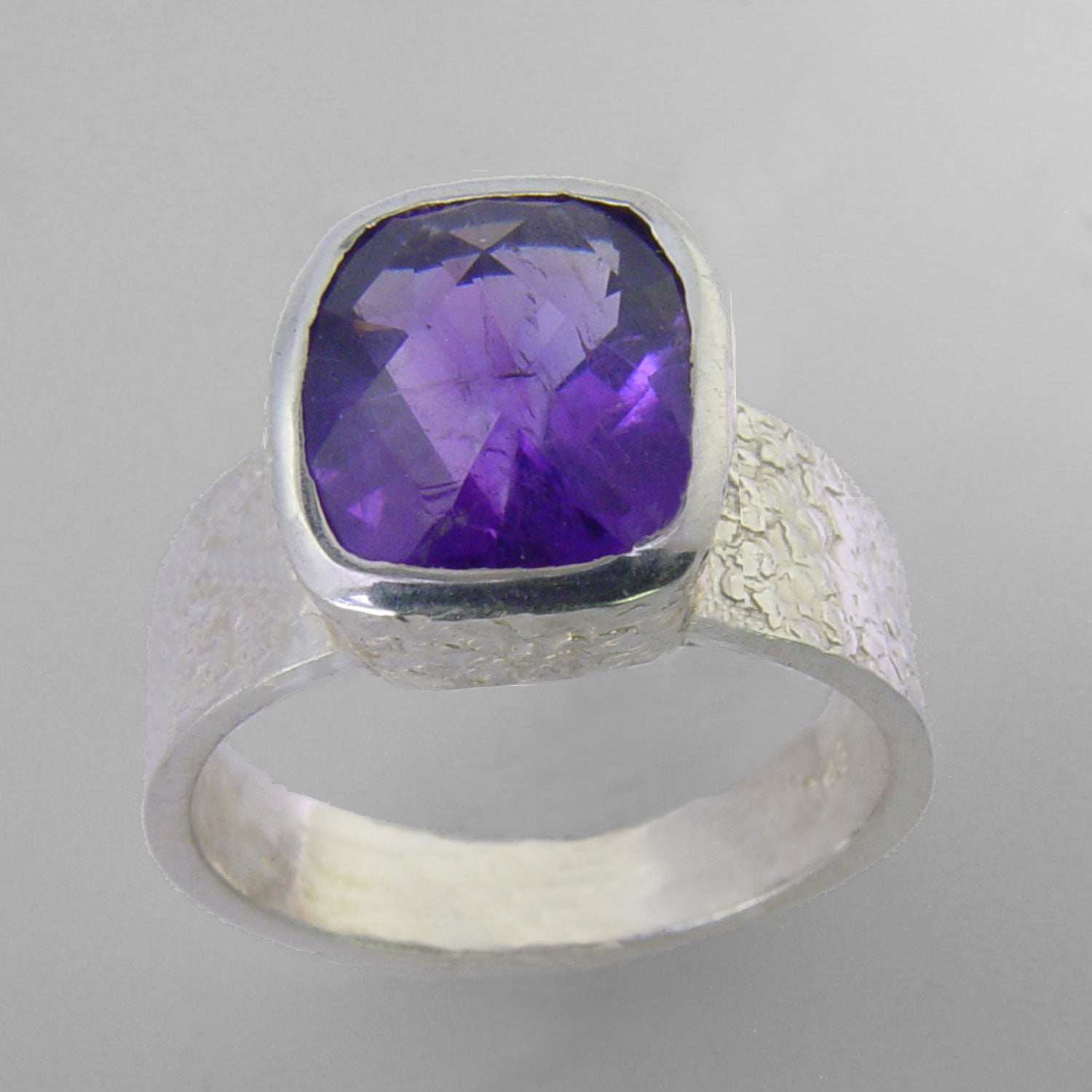 Amethyst 4.0 ct Antique Emerald Bezel Set Sterling Silver Ring, Size 7.5