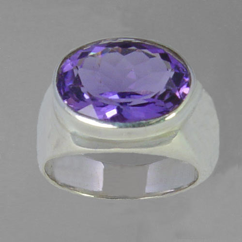 Amethyst 5.75 ct Oval Bezel Set Sterling Silver Ring, Size 6.75