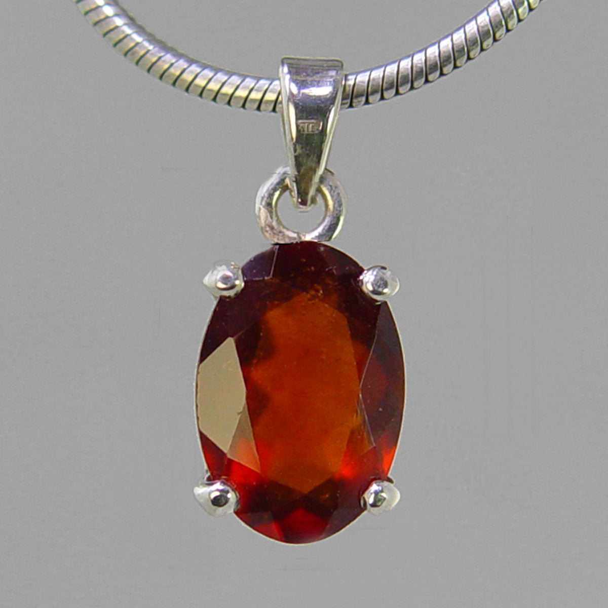 Hessonite Garnet ct Faceted Oval Sterling Silver Pendant