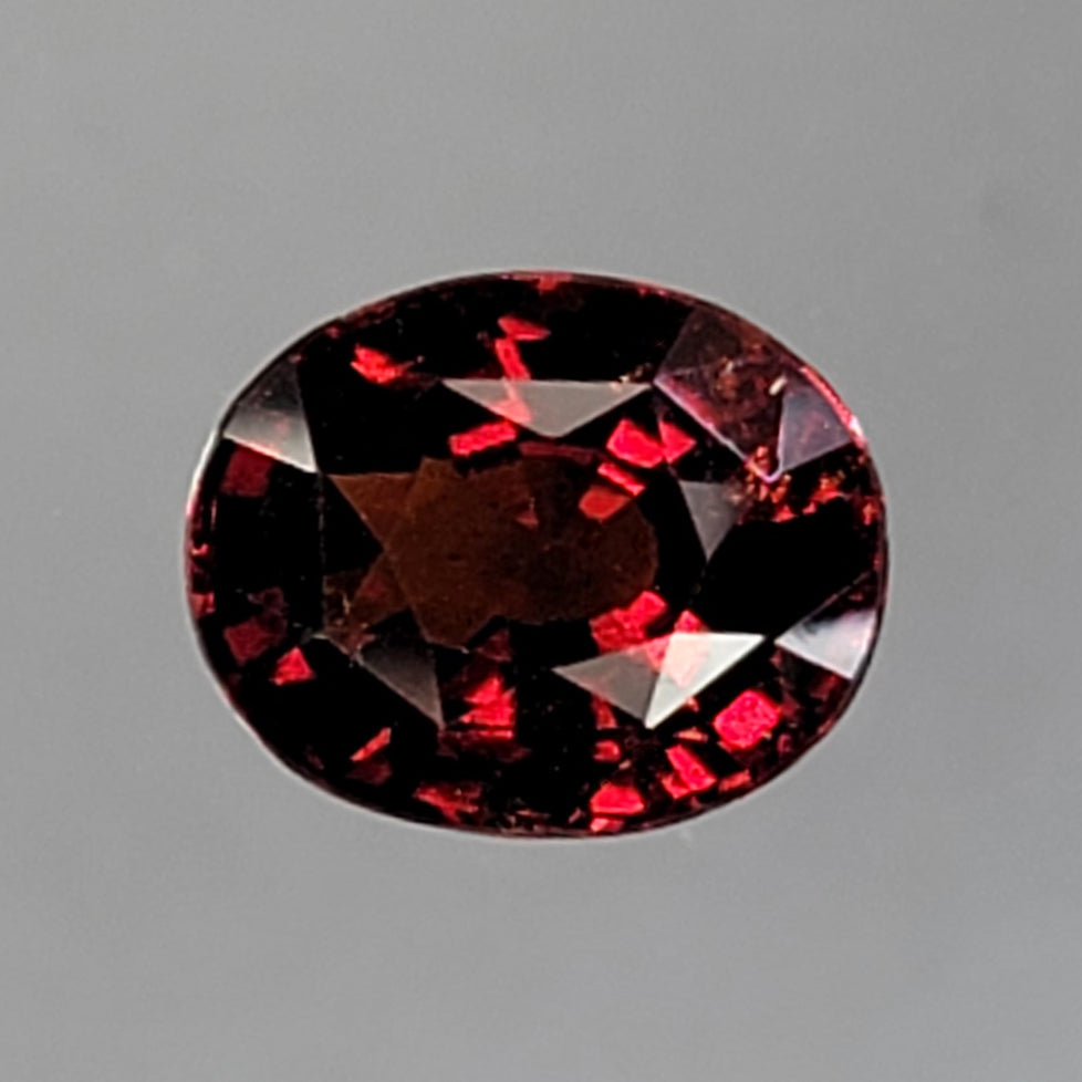 Red Hessonite Garnet 8.6 ct